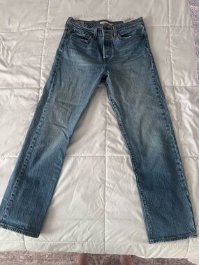 Levi’s Light Wash Straight Leg Jeans